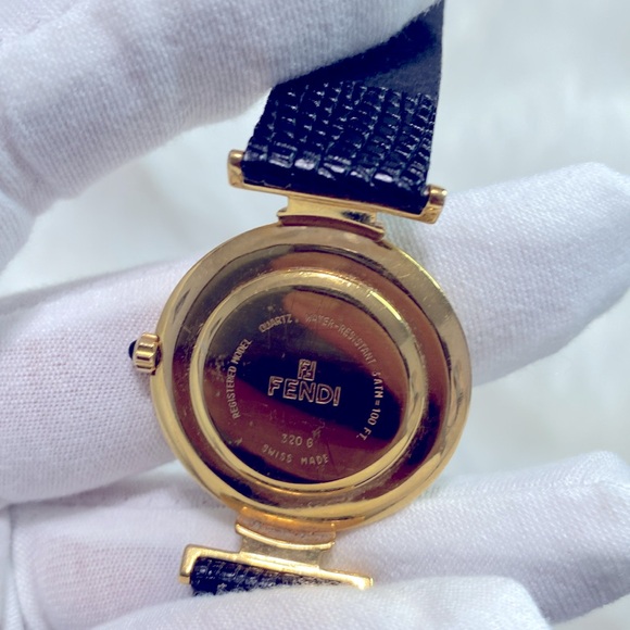 Fendi Gold and Black Wearable Watch 💃🏻 with New strap - Picture 4 of 5